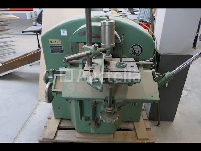 Semi-automatische pennenbank helma - afbeelding 1 van  12