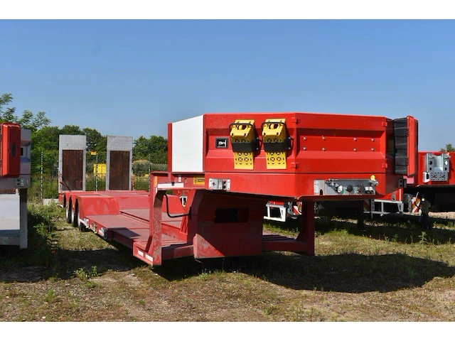 Semi dieplader scorpion 2023 nieuw - afbeelding 1 van  1