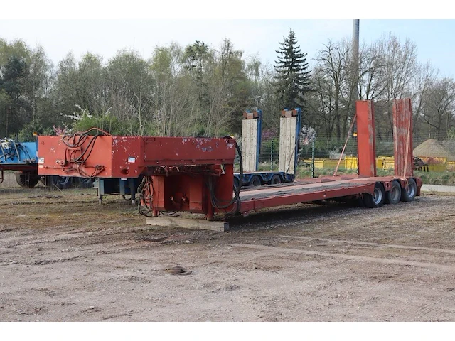 Semi-dieplader tec svp 12.48.3 1992 - afbeelding 1 van  1