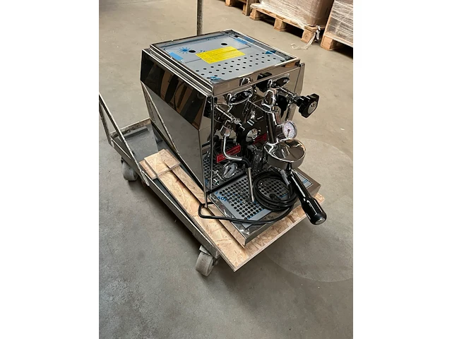 Semi-industrieel koffiemachine - afbeelding 2 van  7