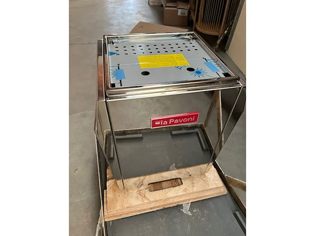 Semi-industrieel koffiemachine - afbeelding 3 van  7