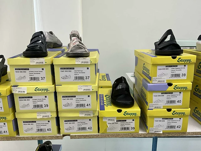 Semi-orthopedische schoenen - afbeelding 15 van  39