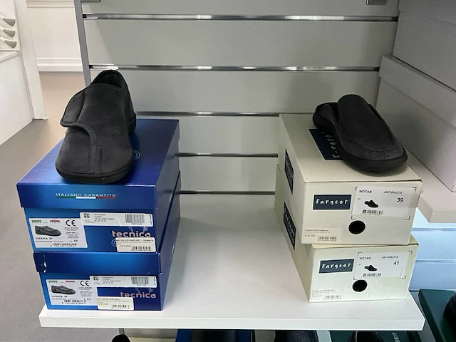 Semi-orthopedische schoenen - afbeelding 25 van  39
