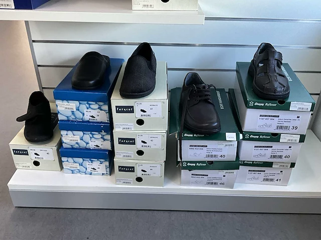 Semi-orthopedische schoenen - afbeelding 26 van  39