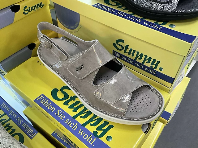 Semi-orthopedische schoenen - afbeelding 38 van  39