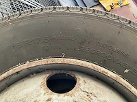 Semperit express steel vrachtwagenbanden met velg 7 stuks - afbeelding 4 van  6