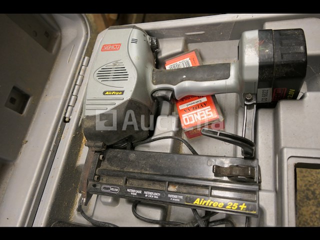Senco airfree 25 spijkermachine op batterijen - afbeelding 3 van  8
