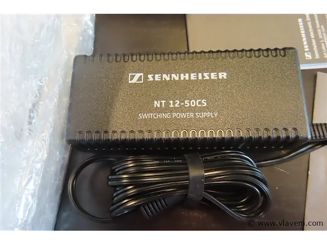 Sennheiser chg 2 charger - afbeelding 3 van  4