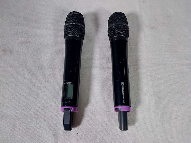 Sennheiser em2050 receiver w/2 x bodypack sk2000 & 2 x handmicrophone skm2000 (718-790mhz) - afbeelding 4 van  13