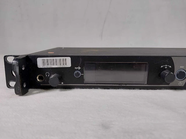 Sennheiser em2050 receiver w/2 x bodypack sk2000 & 2 x handmicrophone skm2000 (718-790mhz) - afbeelding 7 van  13