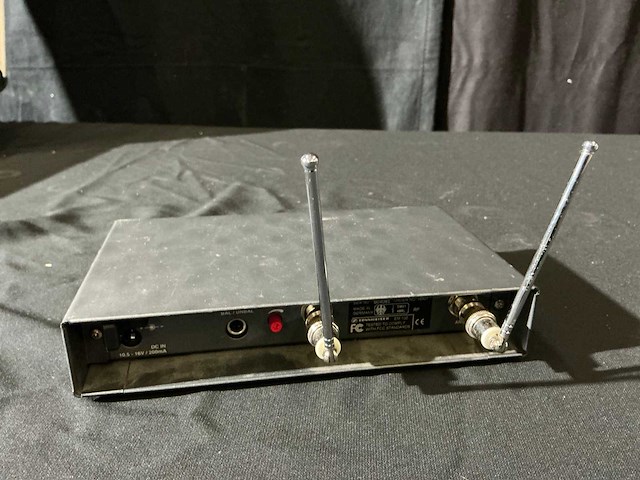 Sennheisser hf microfoon set - afbeelding 4 van  6