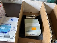 Sensor met bevestiging - afbeelding 1 van  3