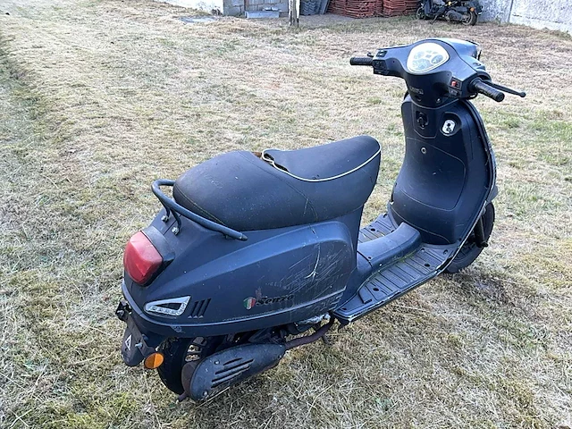 Senzo scooter - afbeelding 4 van  6