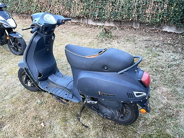 Senzo scooter - afbeelding 5 van  6