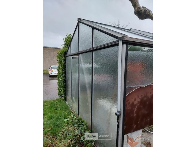 Serre - afbeelding 6 van  11