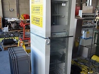 Serverkast met 1 baseline switch 2024 3c16471