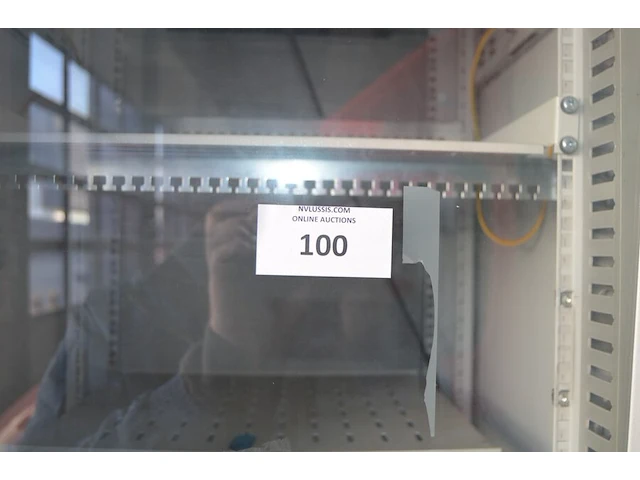 Serverkast met 1 baseline switch 2024 3c16471 - afbeelding 2 van  7