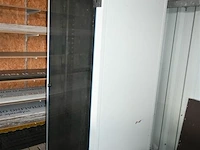 Serverkast met glazen deur - afbeelding 2 van  5