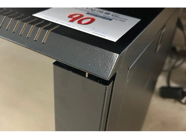 Serverkast, sleutels en toebehoren - afbeelding 2 van  4