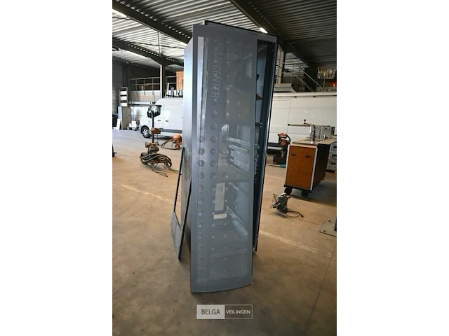 Serverkast - afbeelding 2 van  5