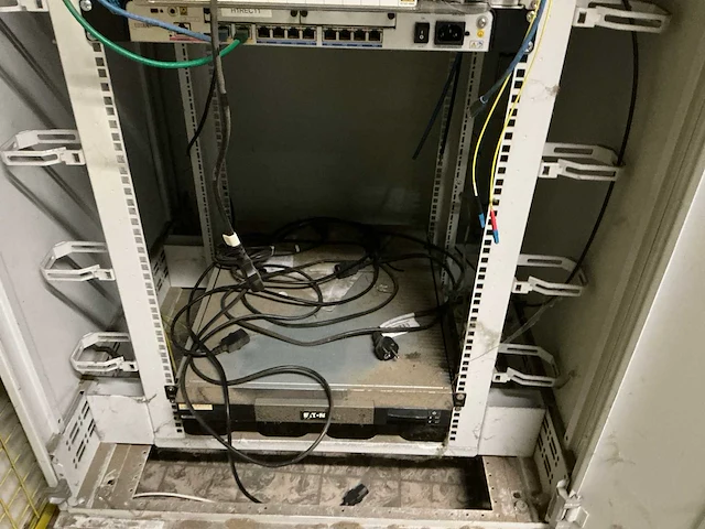 Serverrack (3x) - afbeelding 7 van  11