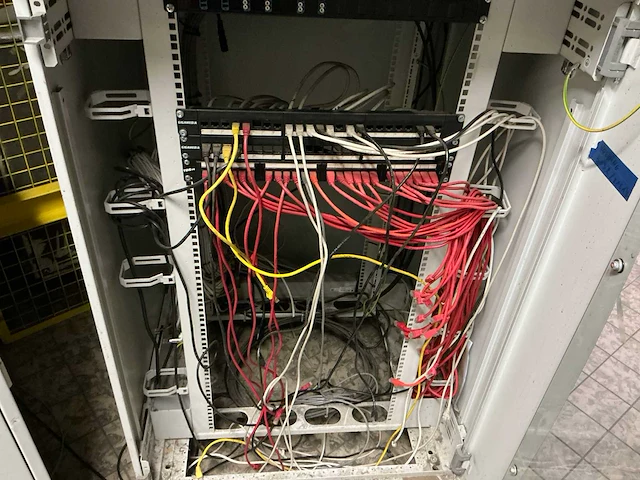 Serverrack (3x) - afbeelding 11 van  11