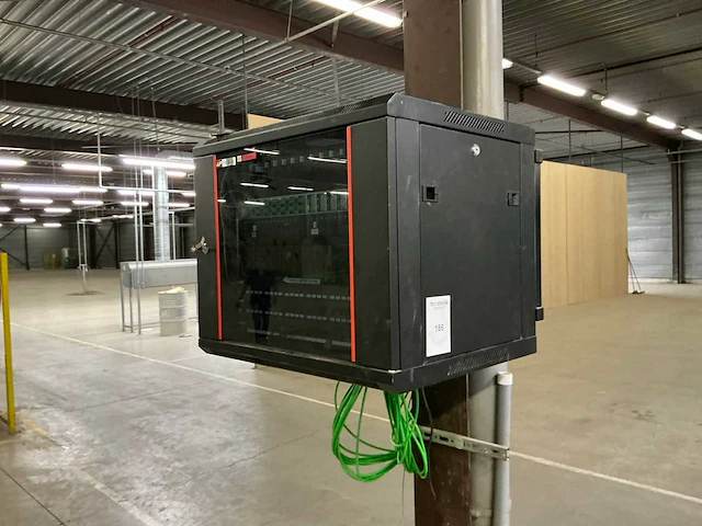 Serverrack - afbeelding 2 van  5