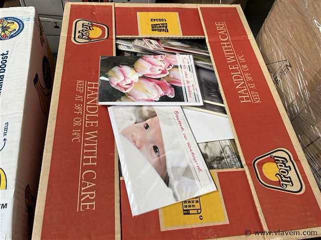 Servetten en franstalige kaartjes - afbeelding 2 van  4