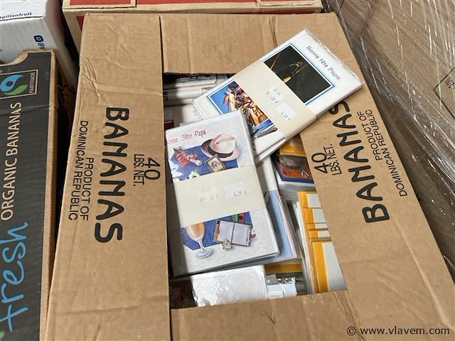 Servetten en franstalige kaartjes - afbeelding 3 van  4