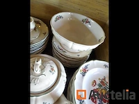 Service van tafelgerei villeroy & boch 1562