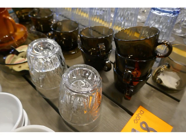Servies en dergelijken - afbeelding 2 van  5