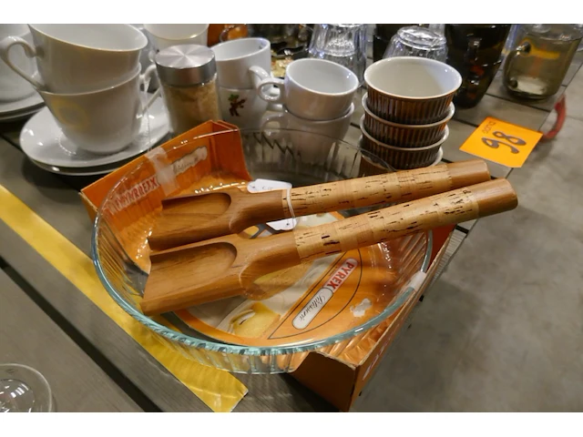 Servies en dergelijken - afbeelding 4 van  5
