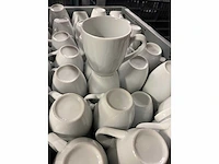 Servies, glaswerk en bestek (360x) - afbeelding 1 van  2