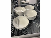 Servies, glaswerk en bestek (370x) - afbeelding 1 van  2
