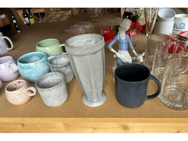 Servies, glazen, schaaltjes - afbeelding 3 van  6