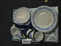 Servies niet compleet - afbeelding 1 van  3
