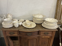 Servies:" old englisch" met bloemen : johnson bros - afbeelding 1 van  3