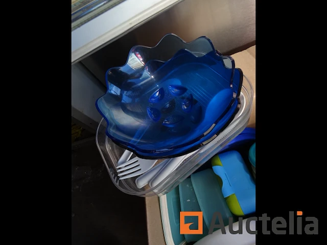 Servies: servies en tupperware - afbeelding 6 van  7