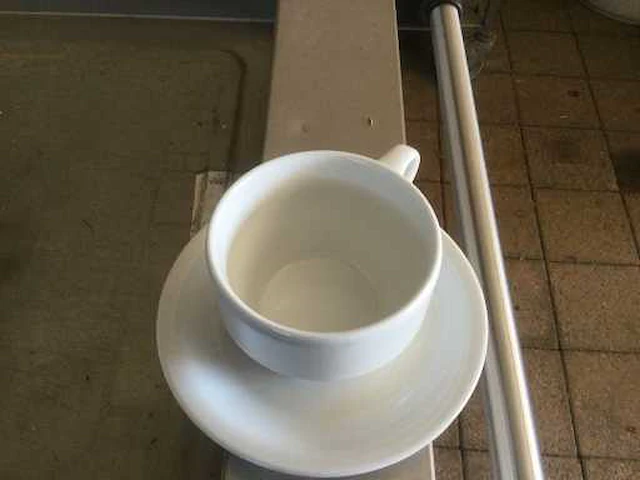 Servies - afbeelding 4 van  5