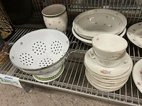 Servies - afbeelding 2 van  5