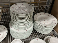 Servies - afbeelding 4 van  5
