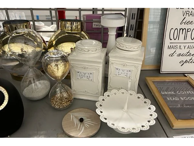 Servies - afbeelding 2 van  6