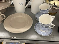 Servies - afbeelding 4 van  6