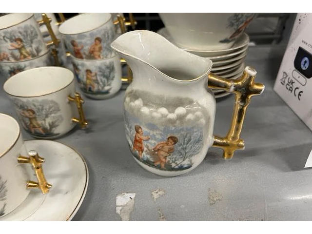 Servies - afbeelding 4 van  6