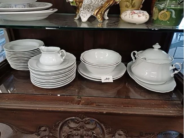 Servies - afbeelding 1 van  4