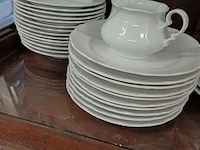 Servies - afbeelding 2 van  4