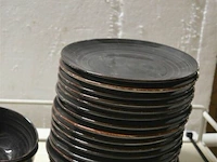 Servies - afbeelding 3 van  3
