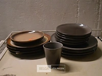 Servies - afbeelding 1 van  1