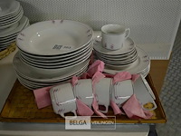 Servies - afbeelding 1 van  4