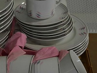 Servies - afbeelding 3 van  4